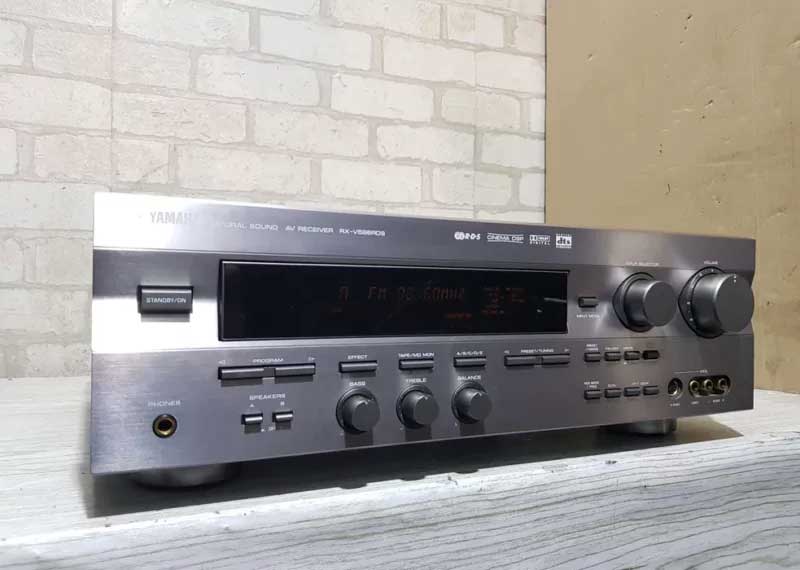 Продам 5.1 A/V ресивер Yamaha RX-V596 RDS (105Вт × 5)