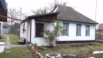 Затишний будинок 58 м біля річки, ділянка 6 соток