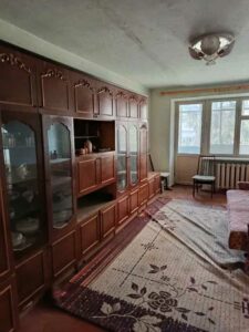 2-кімнатна квартира в центрі Миргорода — 2 поверх, Цегляний будинок