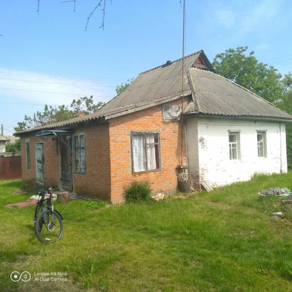 Продаж великої ділянки 27 соток із будинком та госп. спорудами | У місті | Власник