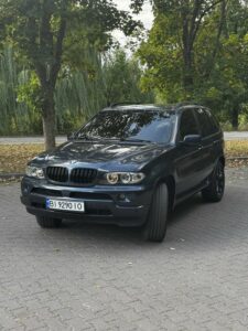 Продаю BMW X5 в відмінному стані