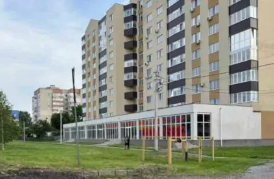 Комерційне приміщення в оренду від ВЛАСНИКА, Миргород, вул. Гоголя 77 (716м2)