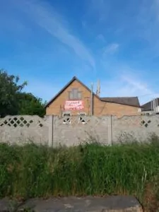 Продаж будинку в затишному місці